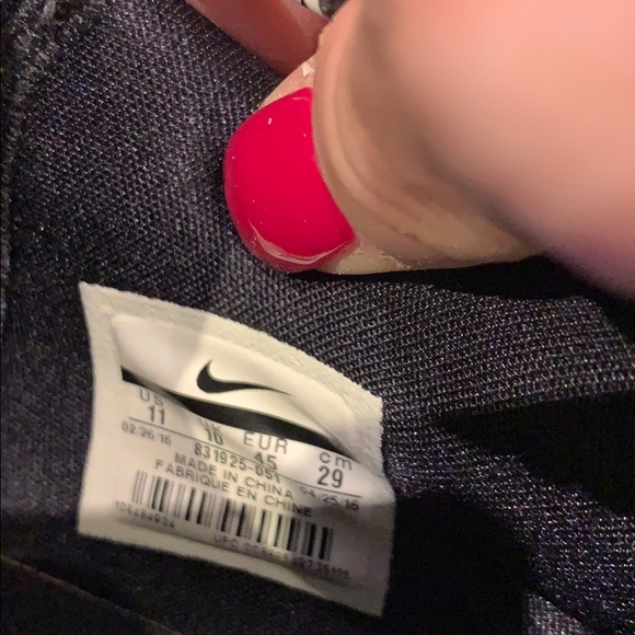 Men’s Lebron 13 Low - Picture 6 of 6